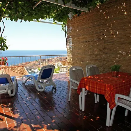 Ante Apartment