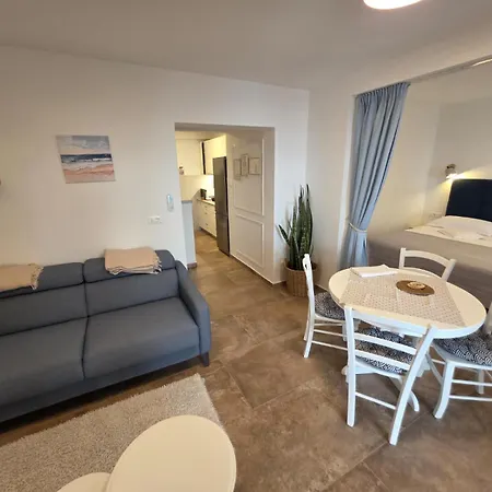 Apartment Ante