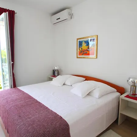 Apartment Ante *
